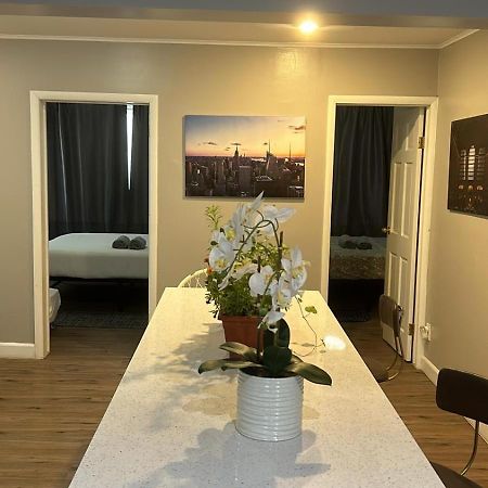 Cozy Apartments Woodside Near Manhattan ニューヨーク エクステリア 写真