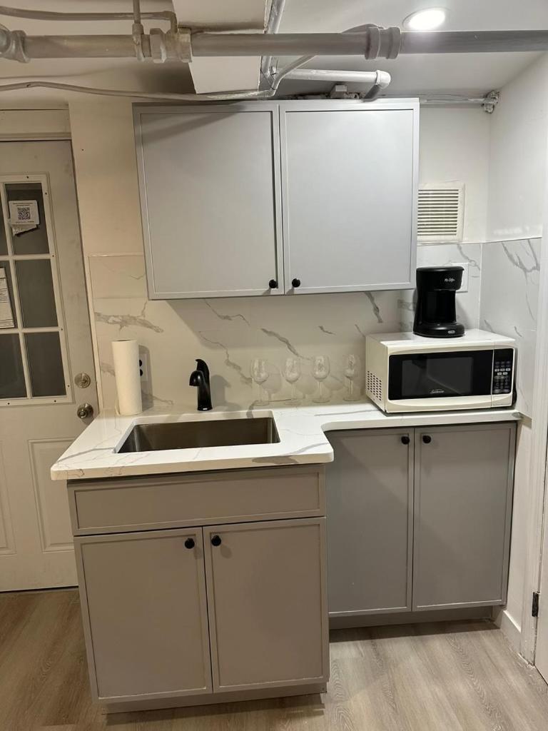 Cozy Apartments Woodside Near Manhattan ニューヨーク エクステリア 写真